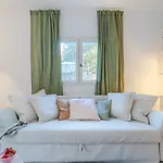Apartment The Oasis, A Inside With Private *